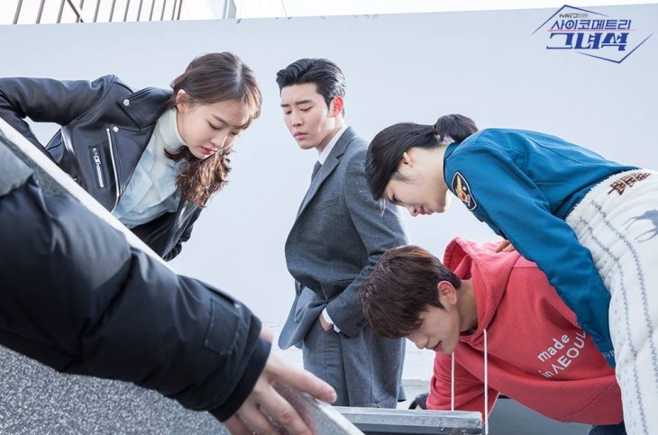 9a95600ef2aa8dd76574e272e6e6a955525931359dc723fbaf737697573b25ac